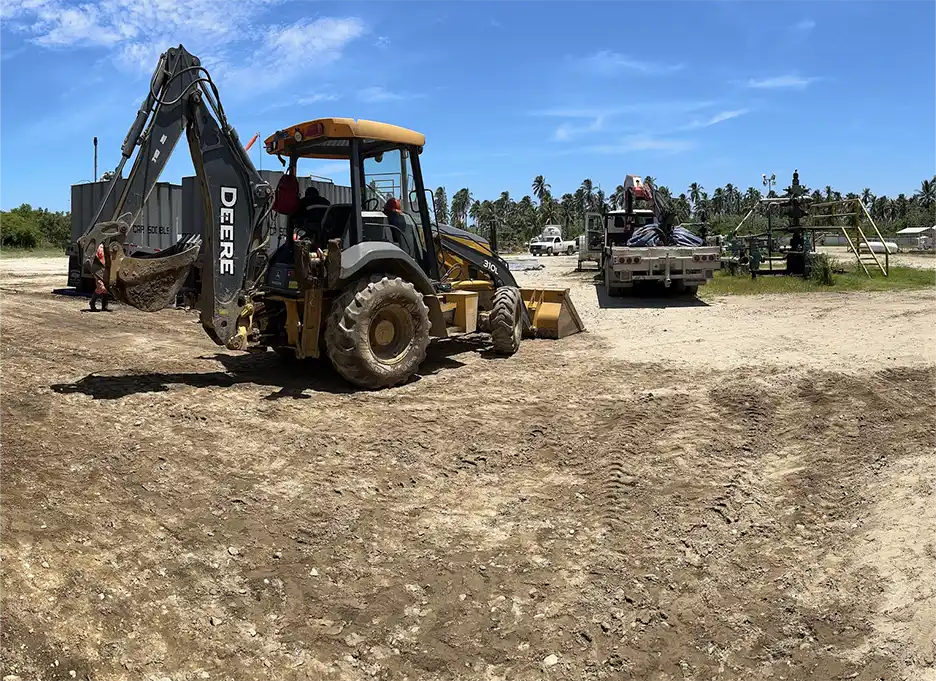 Vactor service in operation